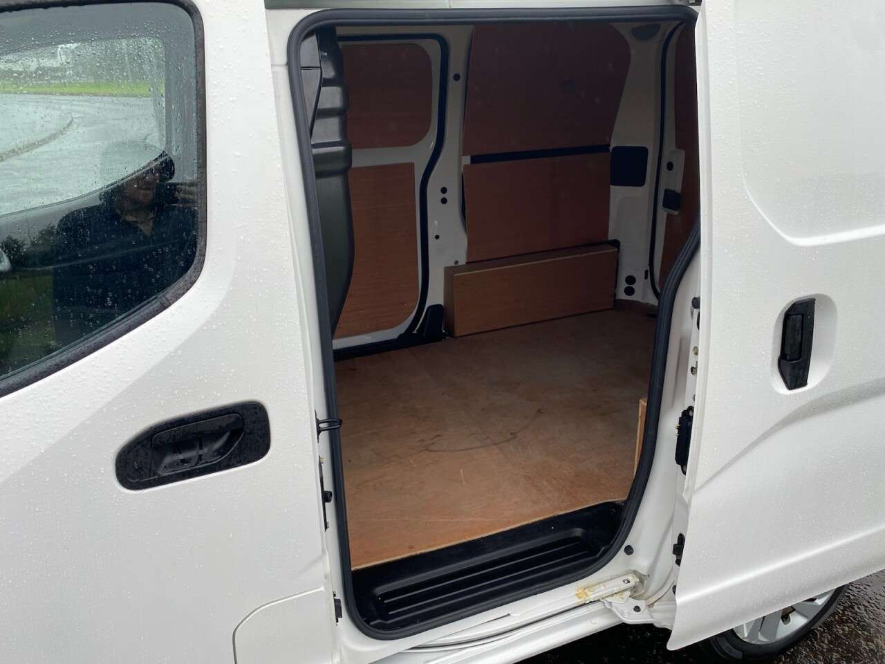 2020 NISSAN E-NV200 2020 NISSAN E-NV200