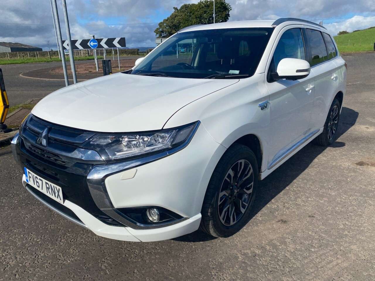 2017 MITSUBISHI OUTLANDER 2017 MITSUBISHI OUTLANDER