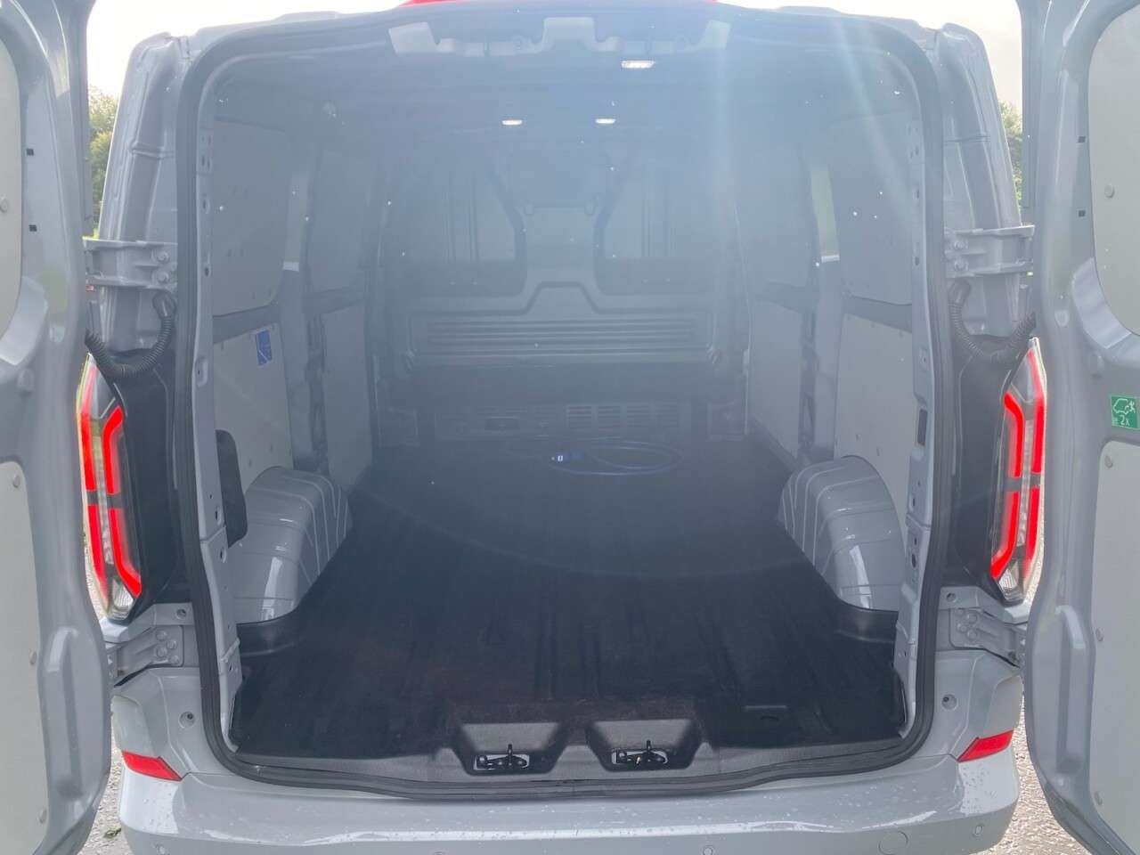 2026 FORD E-TRANSIT CUSTOM 2026 FORD E-TRANSIT CUSTOM