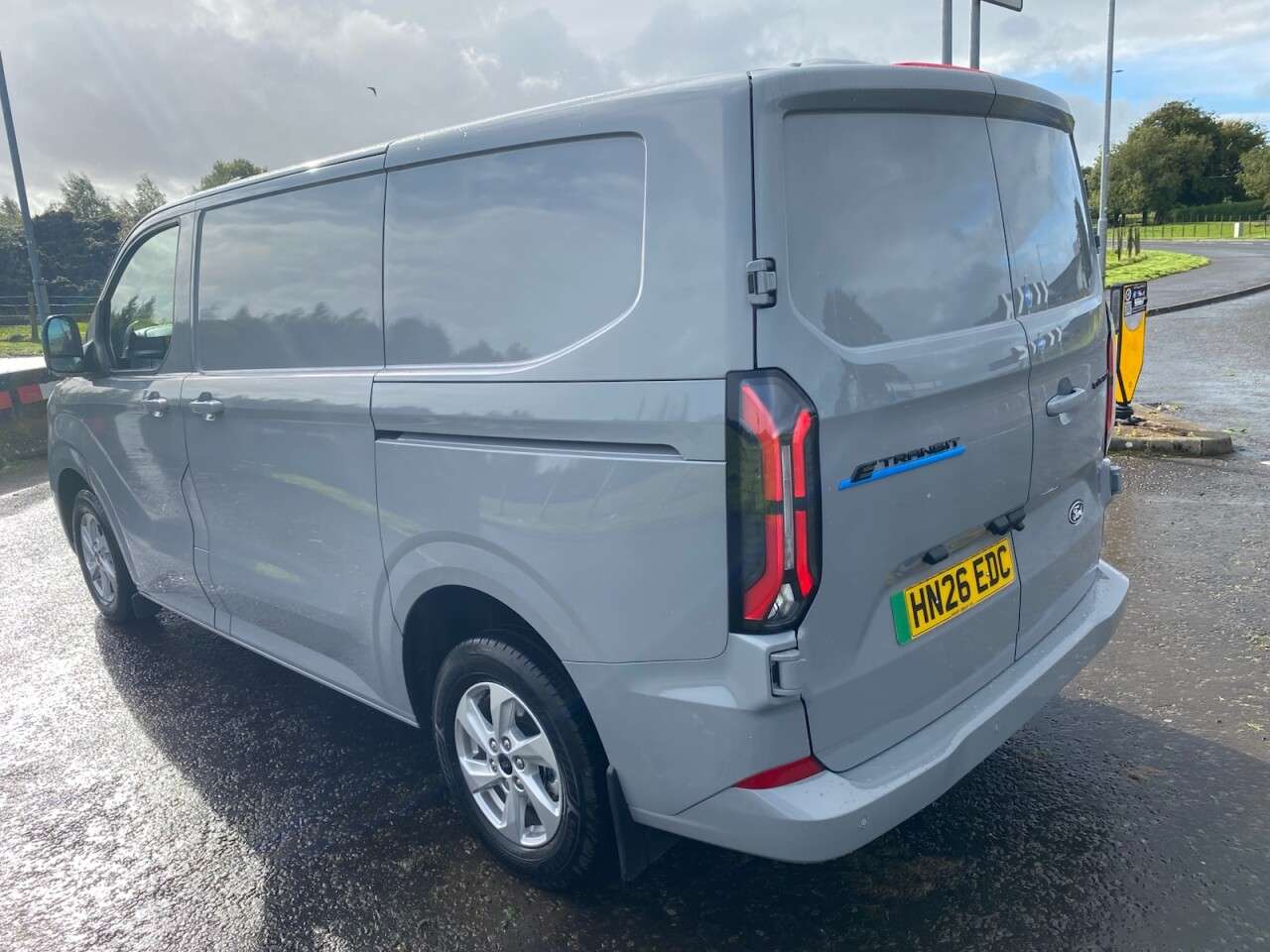 2026 FORD E-TRANSIT CUSTOM 2026 FORD E-TRANSIT CUSTOM