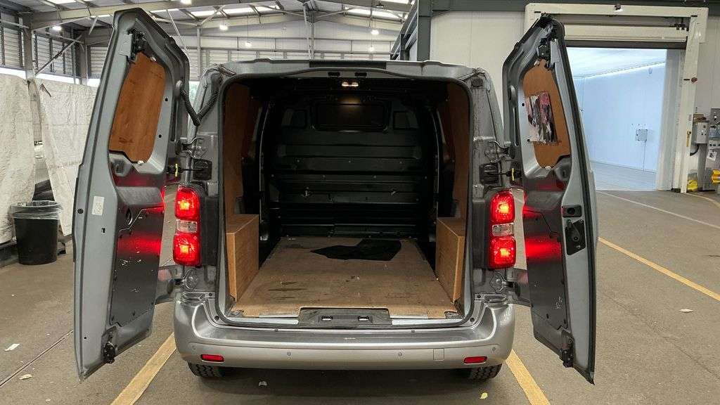 2023 VAUXHALL VIVARO 2023 VAUXHALL VIVARO