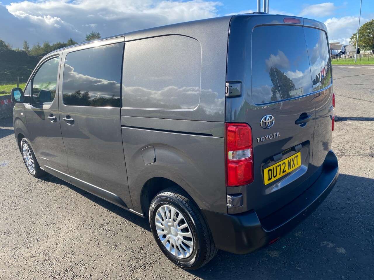 2022 TOYOTA PROACE 2022 TOYOTA PROACE