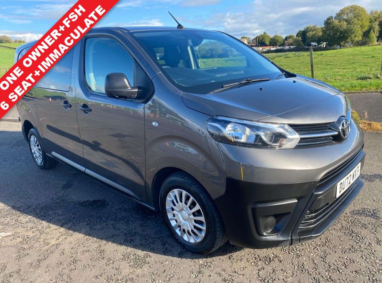 A 2022 TOYOTA PROACE 2.0D Icon Medium 6 SEAT NO VAT MWB Euro 6 (s/s) (6 Seat) (140 ps) IMMACULAT A 2022 TOYOTA PROACE 2.0D Icon Medium 6 SEAT NO VAT MWB Euro 6 (s/s) (6 Seat) (140 ps) IMMACULAT