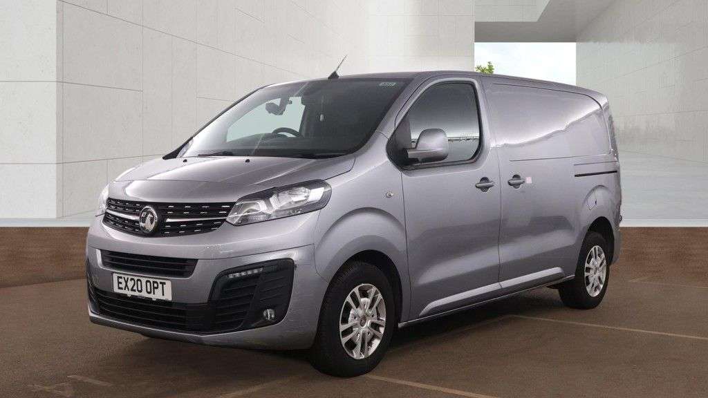 A 2020 VAUXHALL VIVARO 1.5 Turbo D 2900 SPORTIVE NO VAT VAN Euro 6 (s/s) (100 ps) IMMACULATE CONDI A 2020 VAUXHALL VIVARO 1.5 Turbo D 2900 SPORTIVE NO VAT VAN Euro 6 (s/s) (100 ps) IMMACULATE CONDI