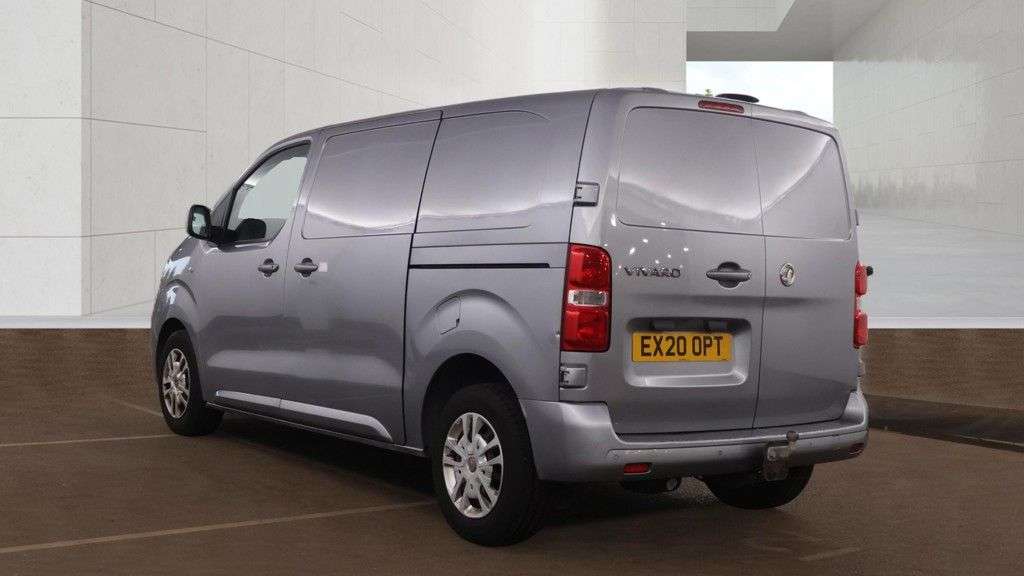 A 2020 VAUXHALL VIVARO 1.5 Turbo D 2900 SPORTIVE NO VAT VAN Euro 6 (s/s) (100 ps) IMMACULATE CONDI A 2020 VAUXHALL VIVARO 1.5 Turbo D 2900 SPORTIVE NO VAT VAN Euro 6 (s/s) (100 ps) IMMACULATE CONDI