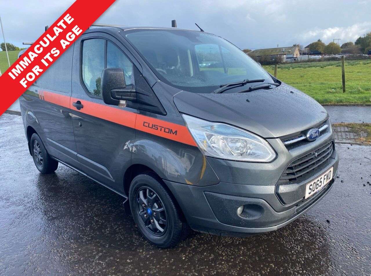 A 2015 FORD TRANSIT CUSTOM 2.2 TDCi 270 Trend NO VAT VAN L1 H1 (186 g/km, 123 bhp) TIMING CHAIN NOT WE A 2015 FORD TRANSIT CUSTOM 2.2 TDCi 270 Trend NO VAT VAN L1 H1 (186 g/km, 123 bhp) TIMING CHAIN NOT WE