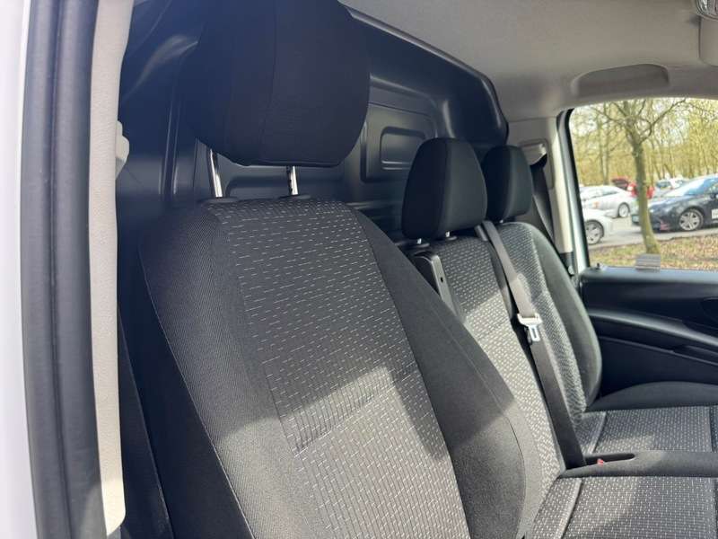 2023 MERCEDES V CLASS 2023 MERCEDES V CLASS