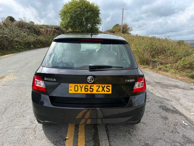 2015 SKODA FABIA 2015 SKODA FABIA