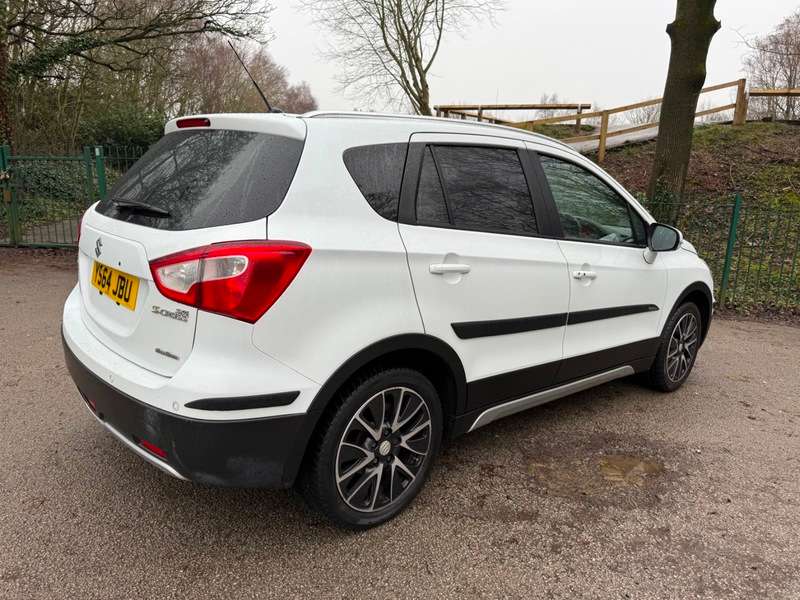 2015 SUZUKI SX4 S-CROSS 2015 SUZUKI SX4 S-CROSS
