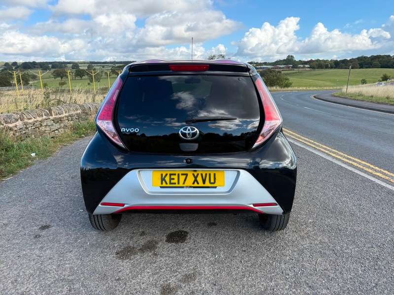 2017 TOYOTA AYGO 2017 TOYOTA AYGO