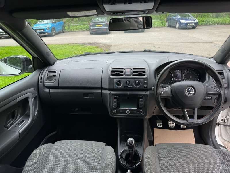 2014 SKODA FABIA 2014 SKODA FABIA