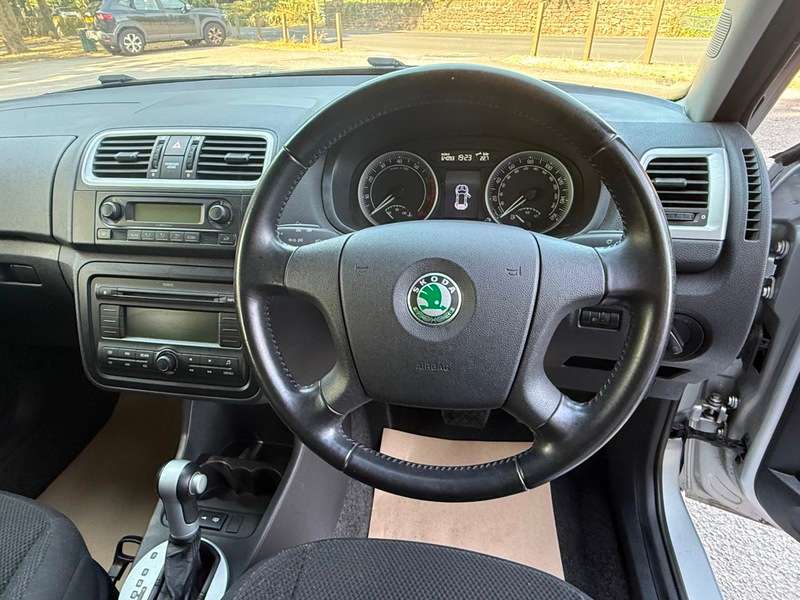 2009 SKODA FABIA 2009 SKODA FABIA
