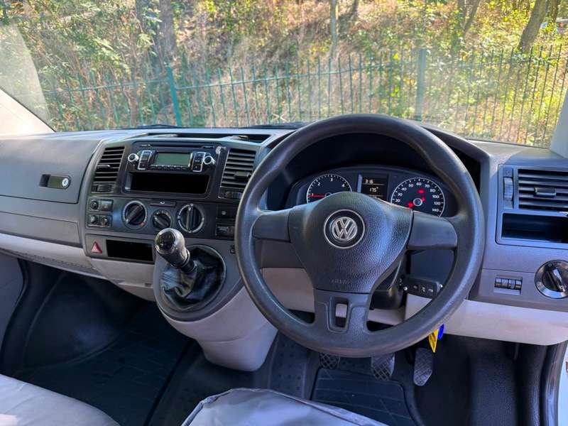 2011 VOLKSWAGEN TRANSPORTER 2011 VOLKSWAGEN TRANSPORTER