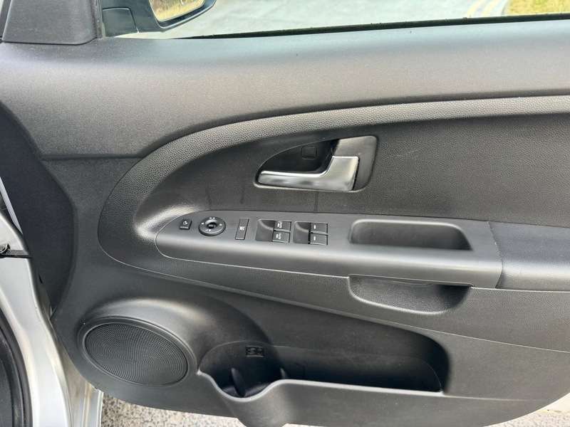 2018 KIA VENGA 2018 KIA VENGA