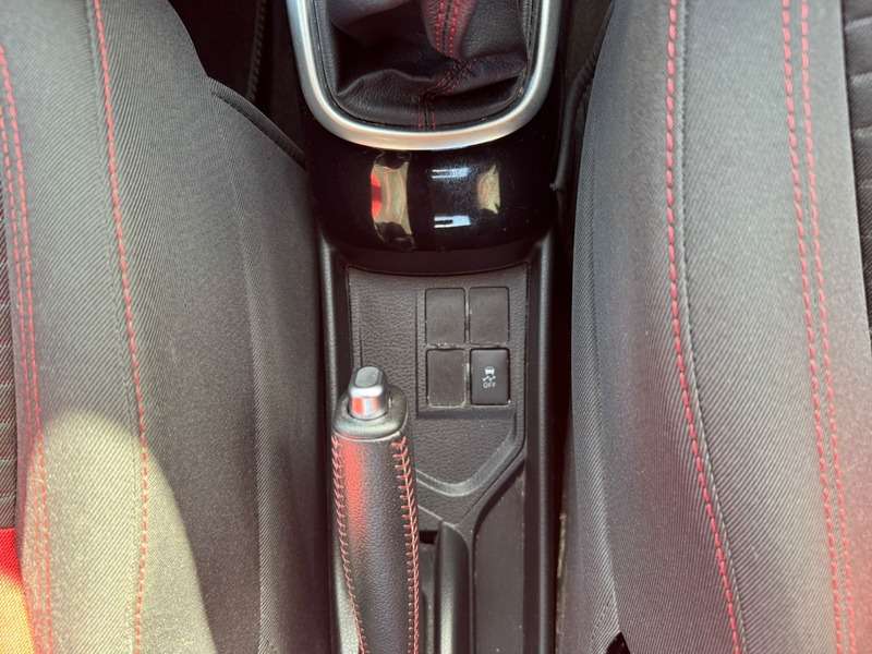 2015 TOYOTA YARIS 2015 TOYOTA YARIS