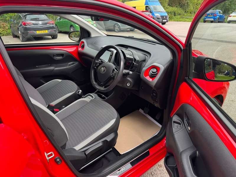 2020 TOYOTA AYGO 2020 TOYOTA AYGO