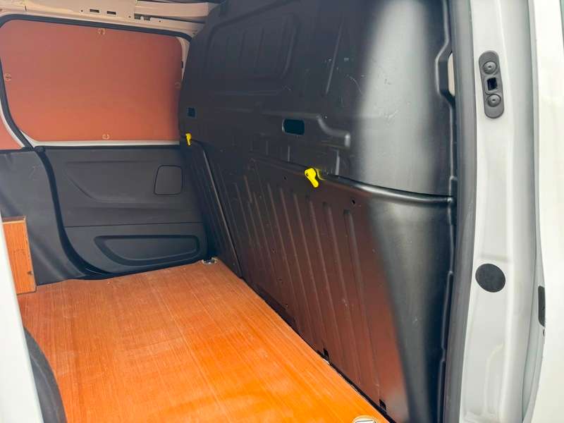 2022 TOYOTA PROACE 2022 TOYOTA PROACE