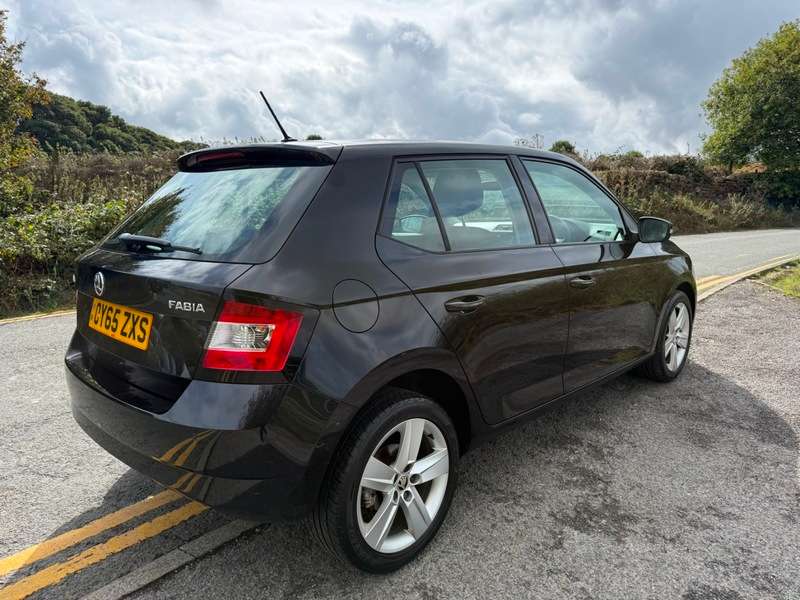 2015 SKODA FABIA 2015 SKODA FABIA