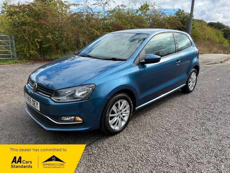 A 2015 VOLKSWAGEN POLO SE TDI A 2015 VOLKSWAGEN POLO SE TDI