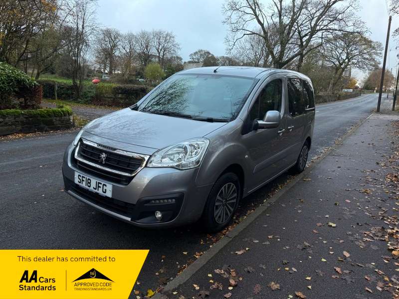 Check out this Peugeot Partner 2018 Diesel Manual