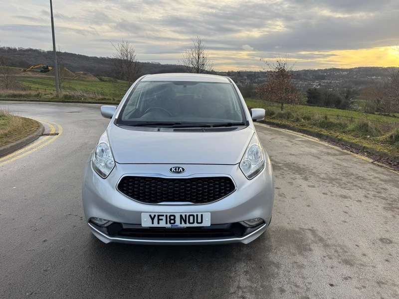 A 2018 KIA VENGA 3 A 2018 KIA VENGA 3