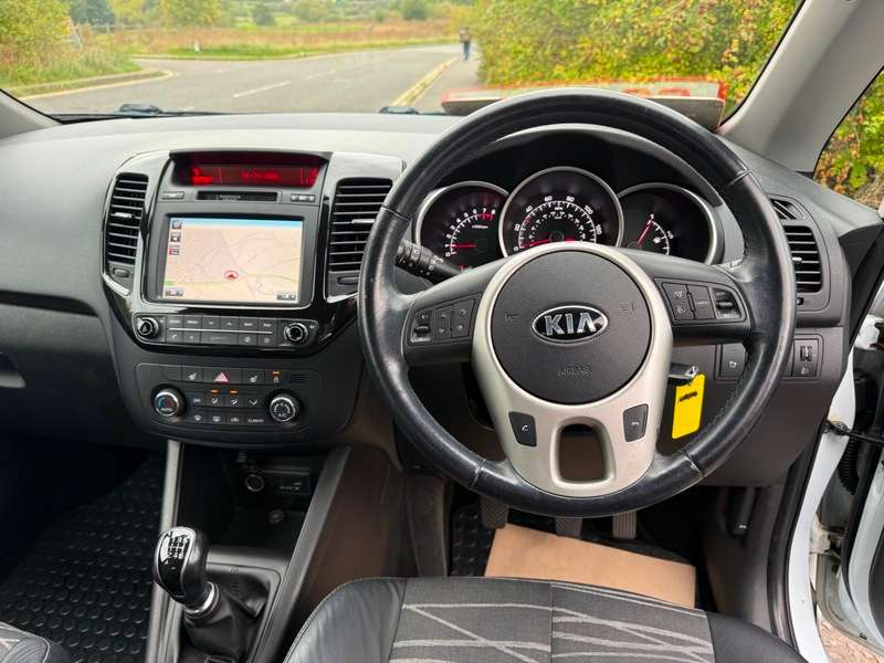2015 KIA VENGA 2015 KIA VENGA