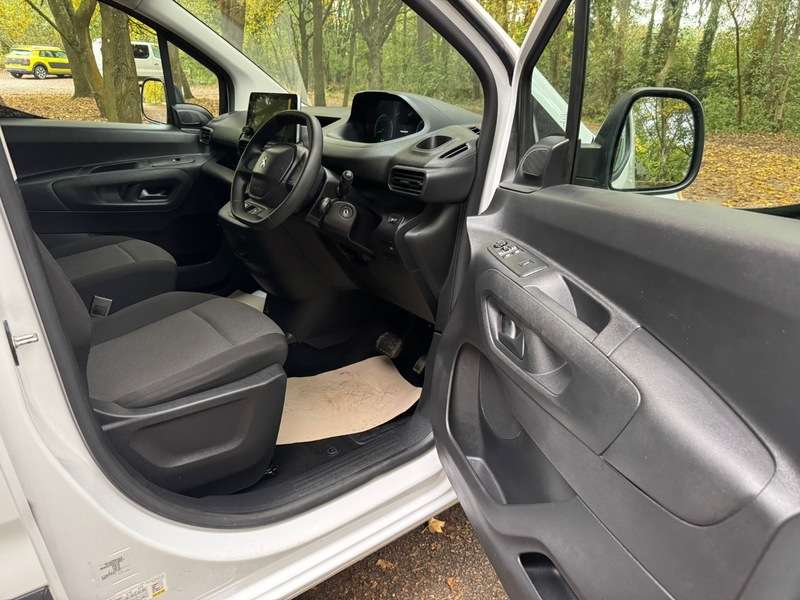 2023 PEUGEOT PARTNER 2023 PEUGEOT PARTNER