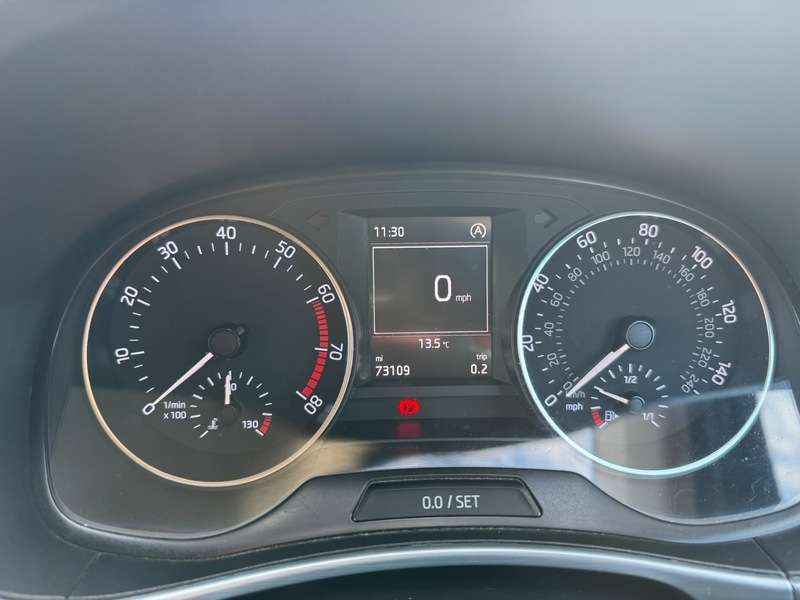 2015 SKODA FABIA 2015 SKODA FABIA