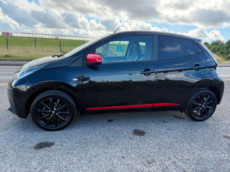 2017 TOYOTA AYGO 2017 TOYOTA AYGO