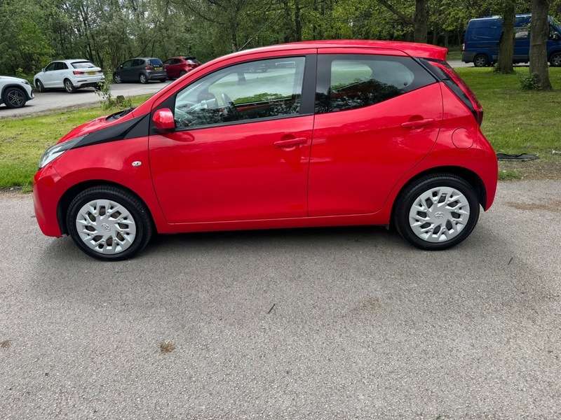 2020 TOYOTA AYGO 2020 TOYOTA AYGO