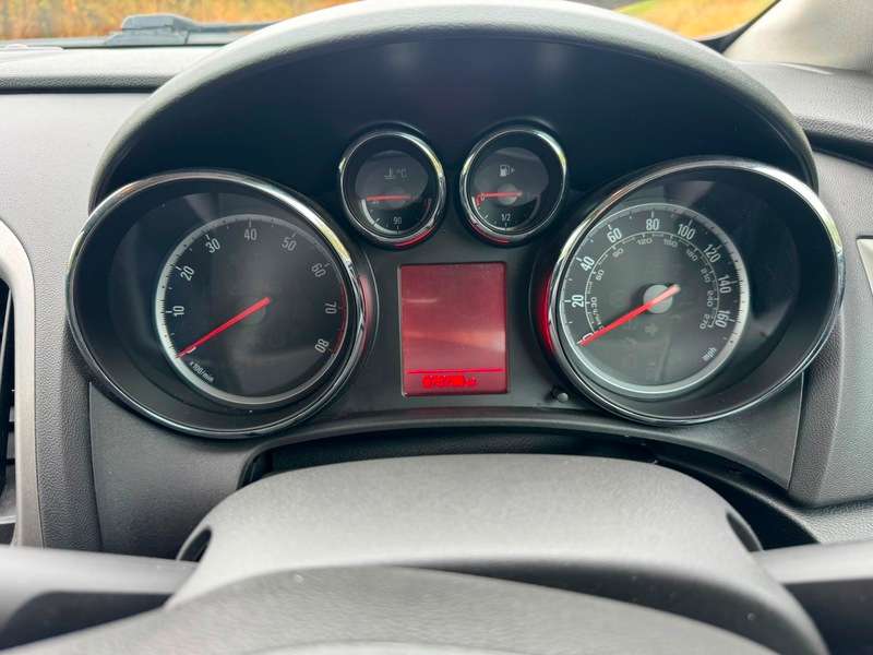 2012 VAUXHALL ASTRA 2012 VAUXHALL ASTRA