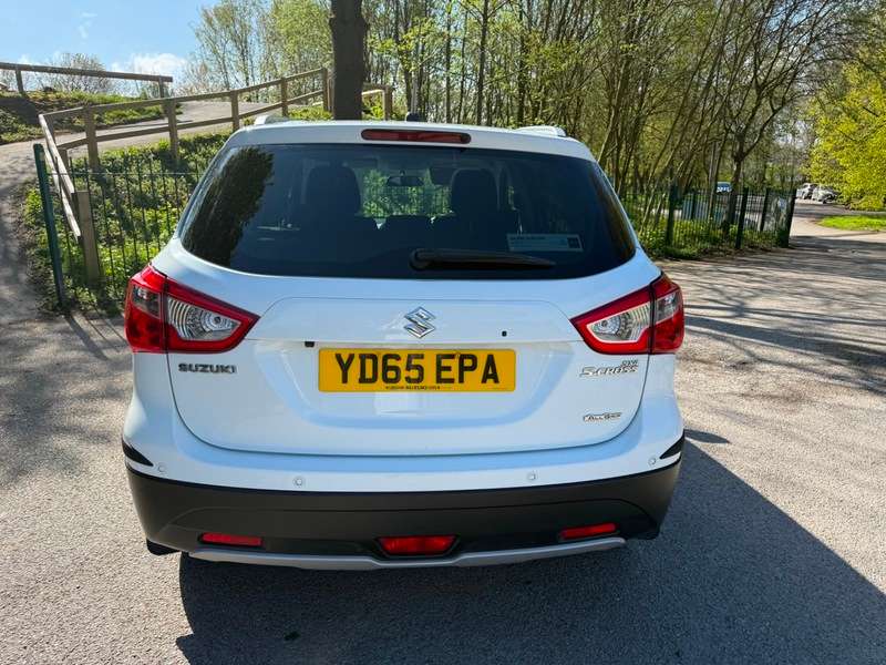 2015 SUZUKI SX4 2015 SUZUKI SX4