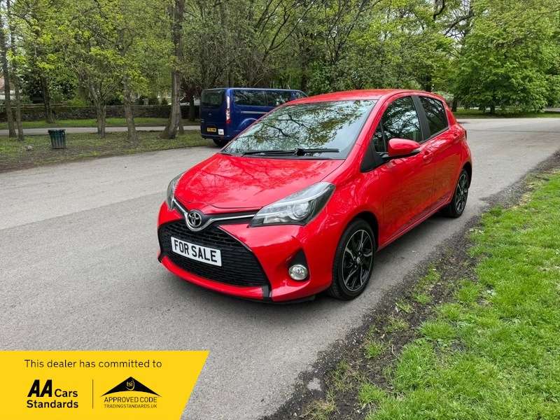 A 2015 TOYOTA YARIS VVT-I SPORT A 2015 TOYOTA YARIS VVT-I SPORT