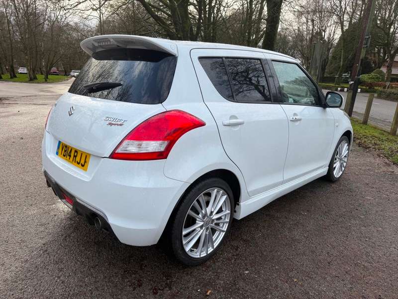 2014 SUZUKI SWIFT 2014 SUZUKI SWIFT