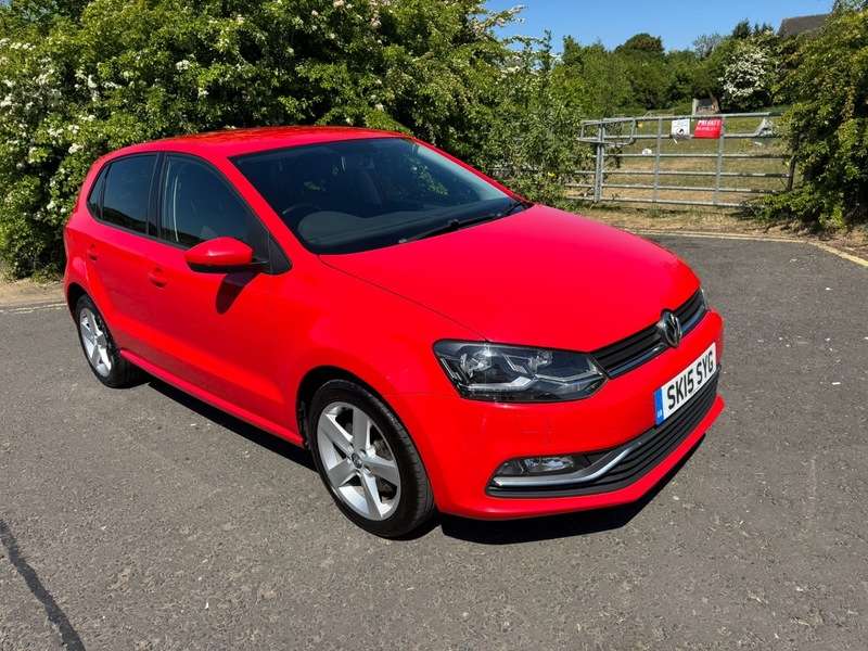 A 2015 VOLKSWAGEN POLO SEL TSI A 2015 VOLKSWAGEN POLO SEL TSI