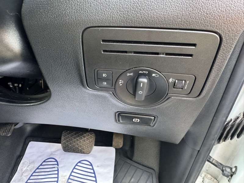 2023 MERCEDES V CLASS 2023 MERCEDES V CLASS