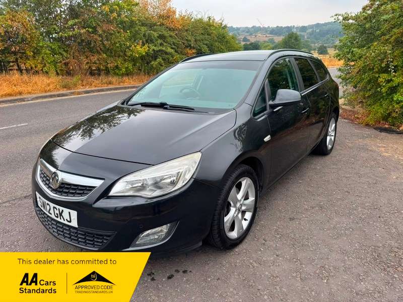 A 2012 VAUXHALL ASTRA EXCLUSIV A 2012 VAUXHALL ASTRA EXCLUSIV