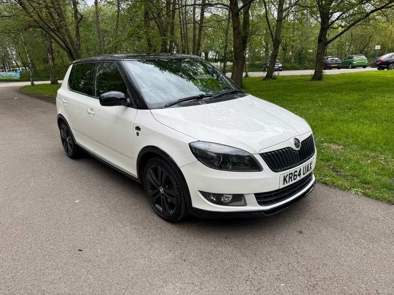 A 2014 SKODA FABIA BLACK EDITION A 2014 SKODA FABIA BLACK EDITION