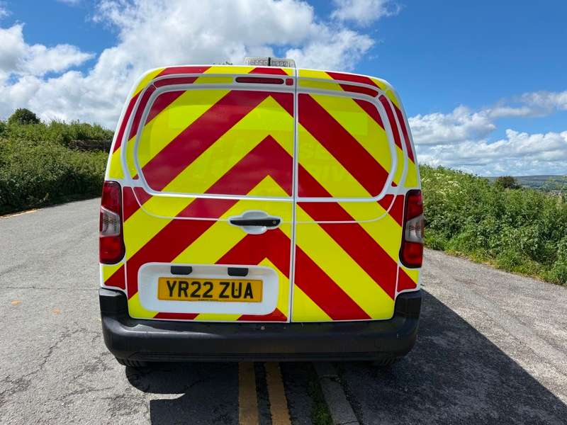2022 TOYOTA PROACE 2022 TOYOTA PROACE