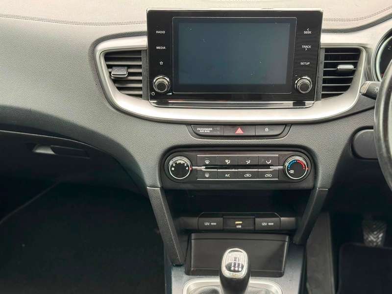 2022 KIA CEED 2022 KIA CEED