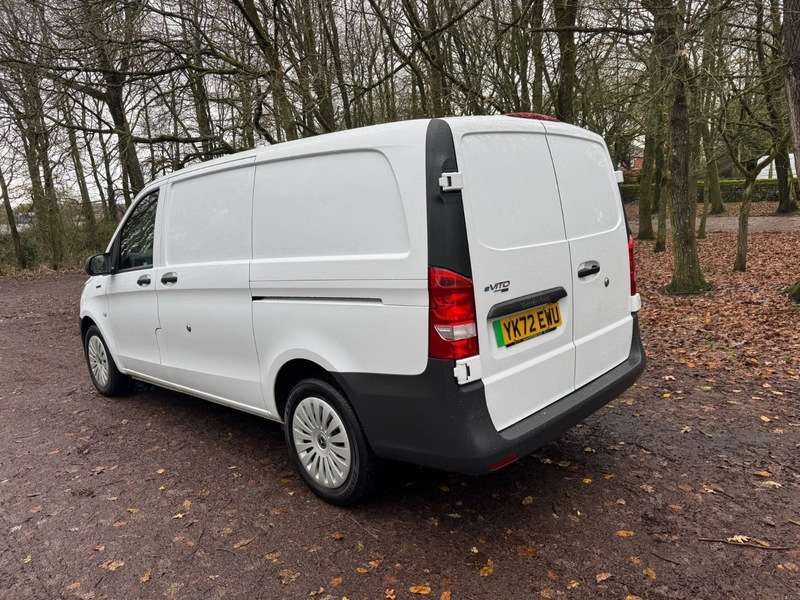 2022 MERCEDES VITO 2022 MERCEDES VITO