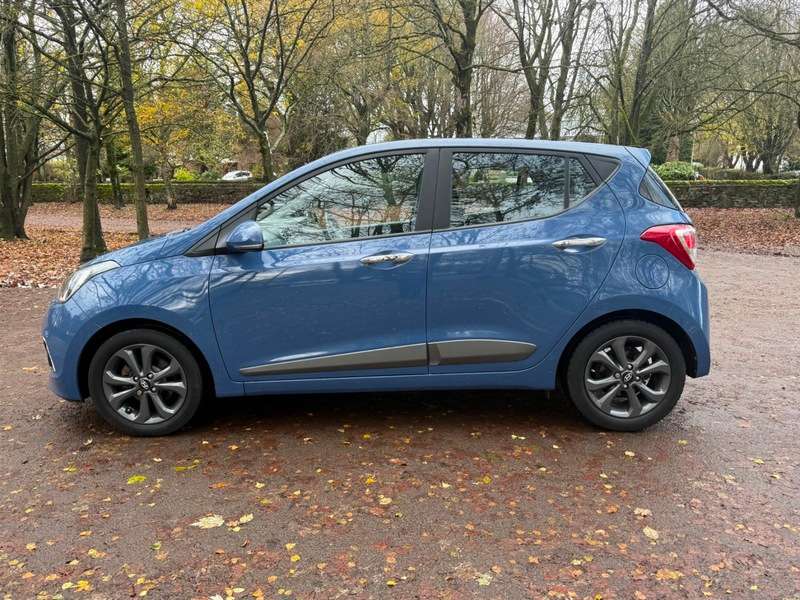 2016 HYUNDAI I10 2016 HYUNDAI I10