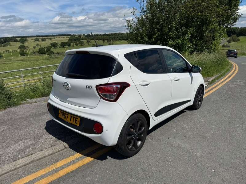 2017 HYUNDAI I10 2017 HYUNDAI I10