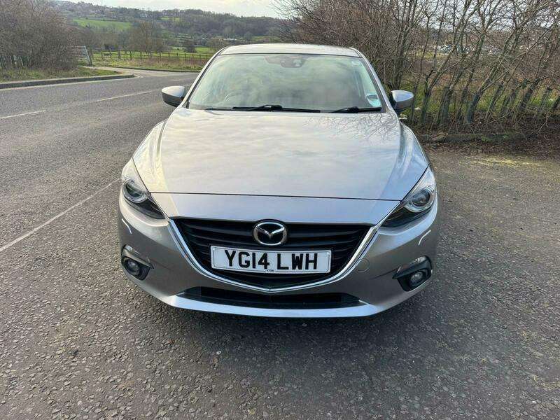 A 2014 MAZDA 3 SE-L NAV A 2014 MAZDA 3 SE-L NAV