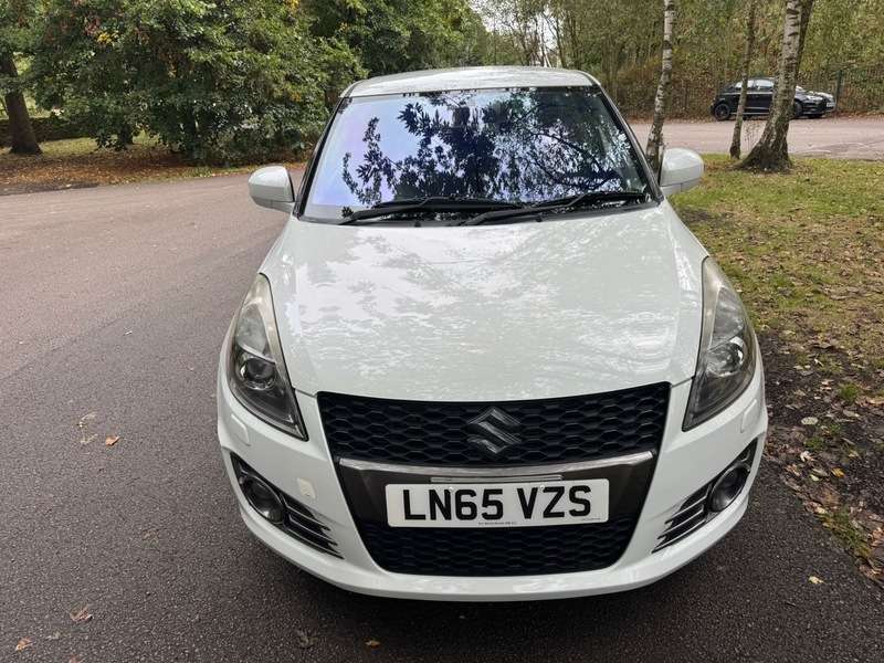A 2015 SUZUKI SWIFT SPORT A 2015 SUZUKI SWIFT SPORT
