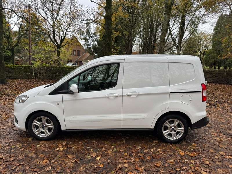 2021 FORD COURIER 2021 FORD COURIER