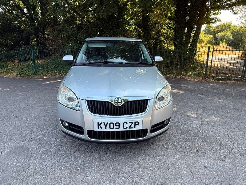 A 2009 SKODA FABIA 3 16V 105 A 2009 SKODA FABIA 3 16V 105