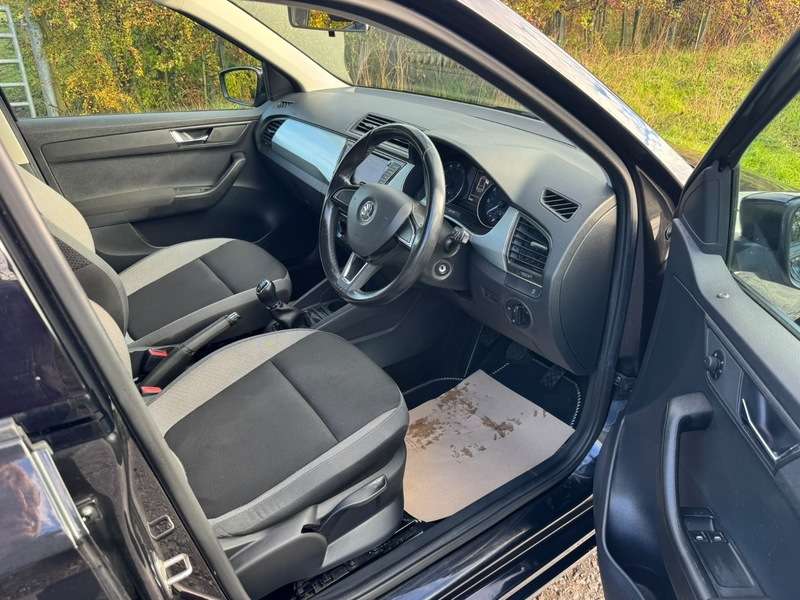 2015 SKODA FABIA 2015 SKODA FABIA