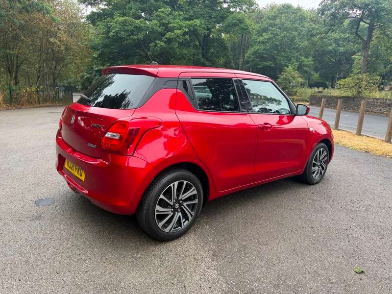 2021 SUZUKI SWIFT 2021 SUZUKI SWIFT