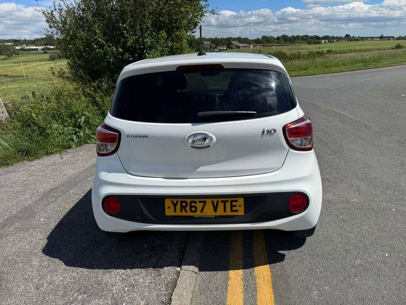 2017 HYUNDAI I10 2017 HYUNDAI I10